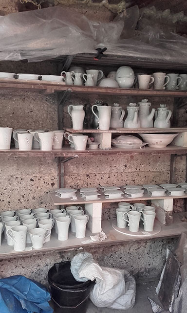Pots pre-packing