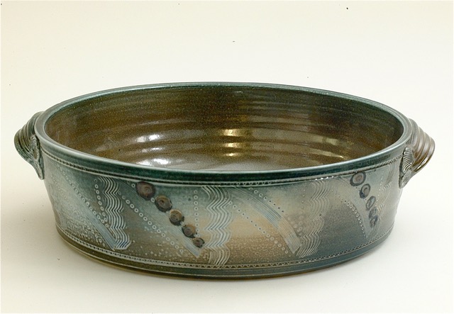 16 Oven-to-table bowl (30x11) £180 - Margaret Gardiner Ceramics